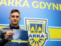 Jakub Pek podpisał profesjonalny kontrakt i został wypożyczony do Gryfa